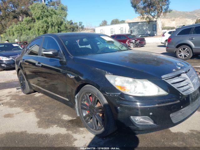  Salvage Hyundai Genesis