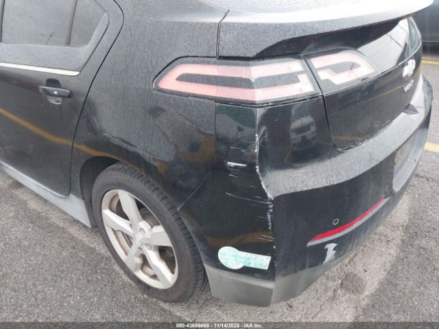 Chevrolet Volt Image 4