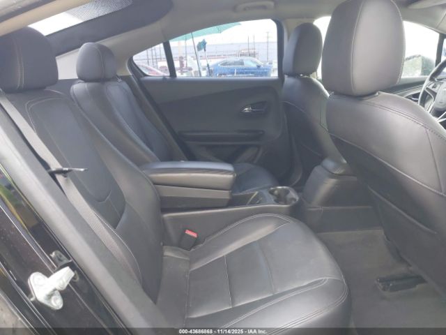 Chevrolet Volt Image 8