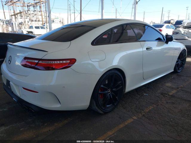 Mercedes-Benz E-Class 4matic Image 2