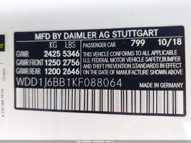 Mercedes-Benz E-Class 4matic Image 7