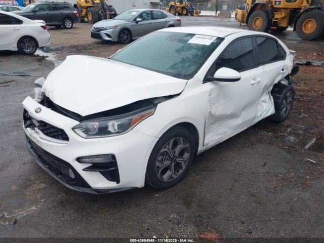 Kia Forte Lxs Image 5
