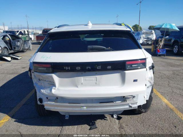 Honda Prologue Touring Image 6