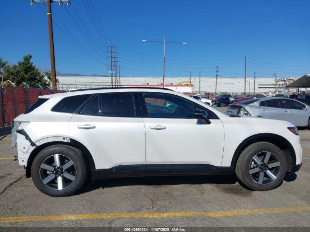 Honda Prologue Touring Image 15