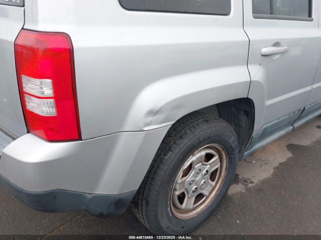 Jeep Patriot Sport Image 8