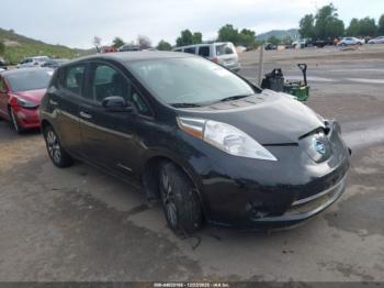  Salvage Nissan LEAF