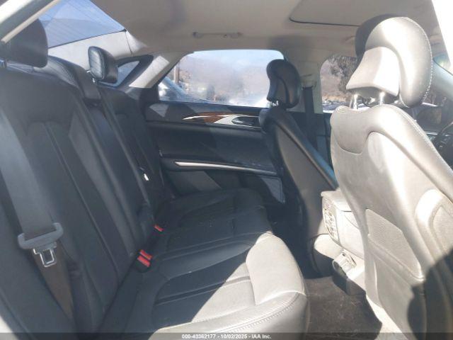 Lincoln MKZ Hybrid Image 2