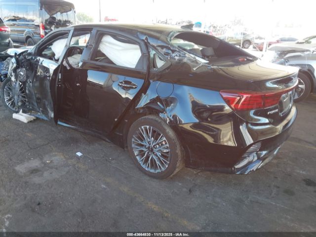 Kia Forte Gt-line Image 2