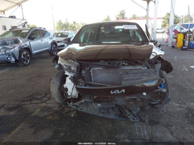 Kia Forte Gt-line Image 5