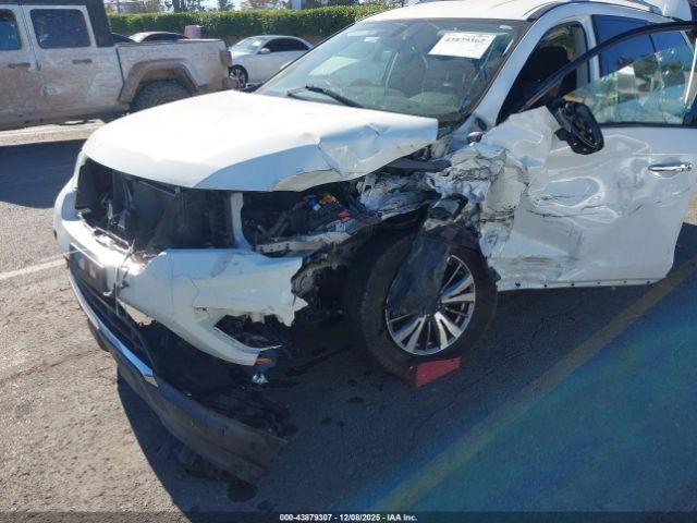 Nissan Pathfinder S 2wd Image 17