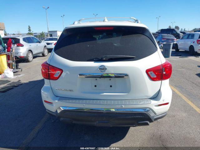 Nissan Pathfinder S 2wd Image 14