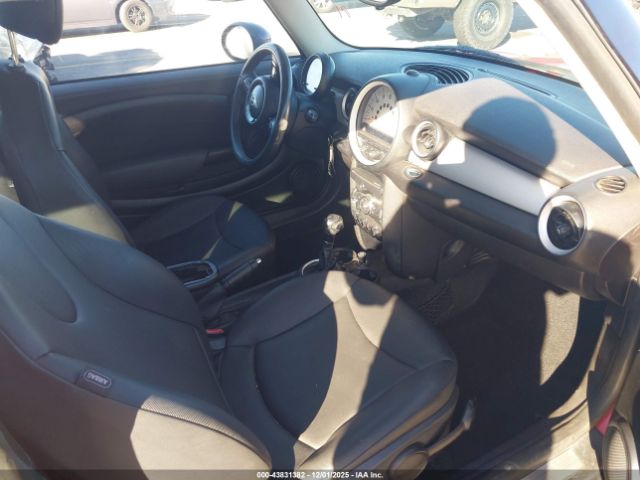 MINI Cooper Image 11