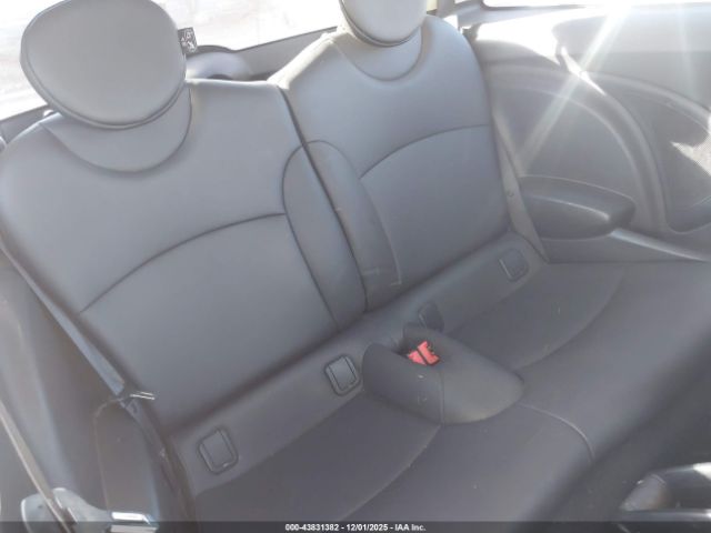 MINI Cooper Image 10