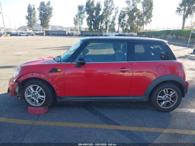 MINI Cooper Image 2