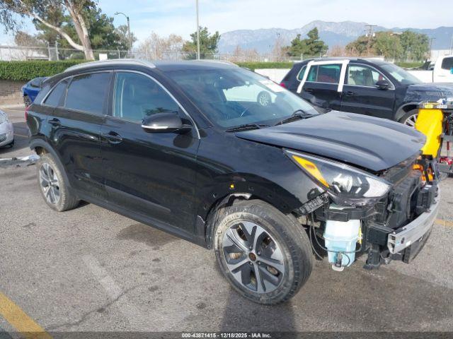  Salvage Kia Niro