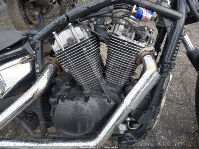 Suzuki Vl1500 Image 7