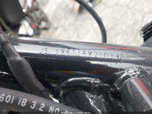 Suzuki Vl1500 Image 12