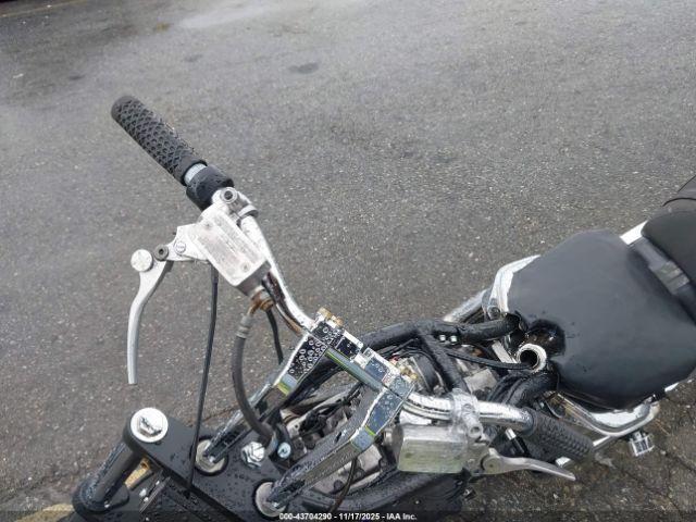 Suzuki Vl1500 Image 16