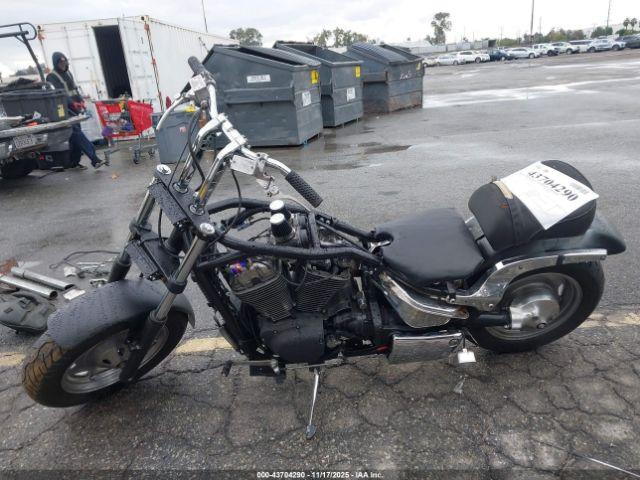 Suzuki Vl1500 Image 18