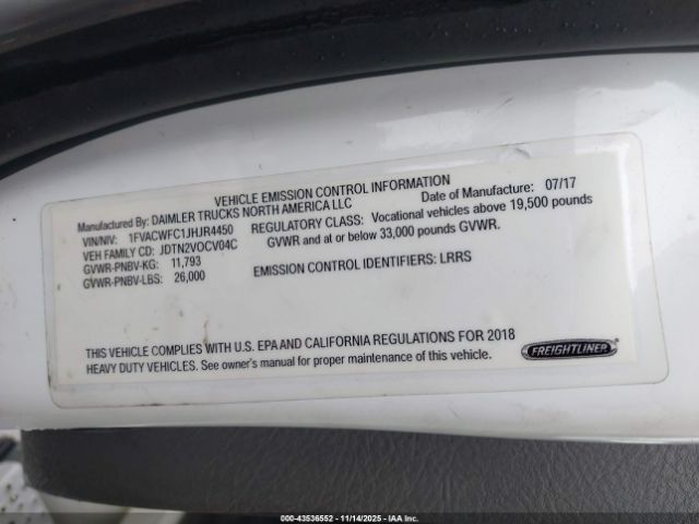 Freightliner M2 106 Image 3