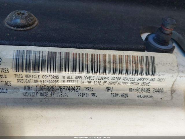 Jeep Wrangler Se Image 4