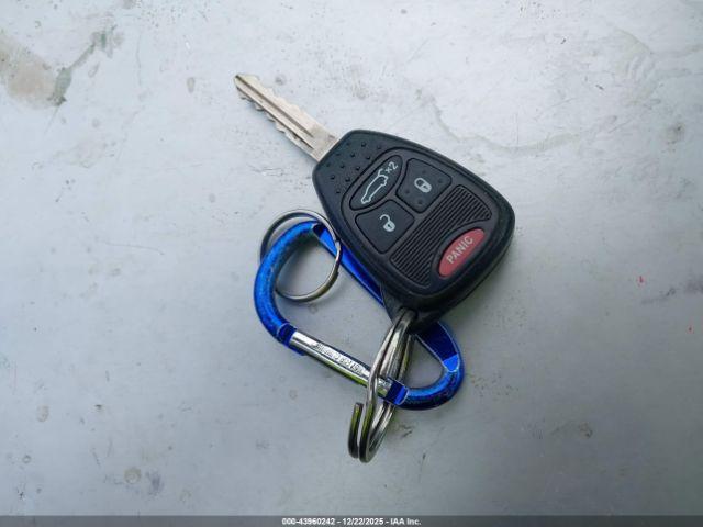 Chrysler 200 Lx Image 5