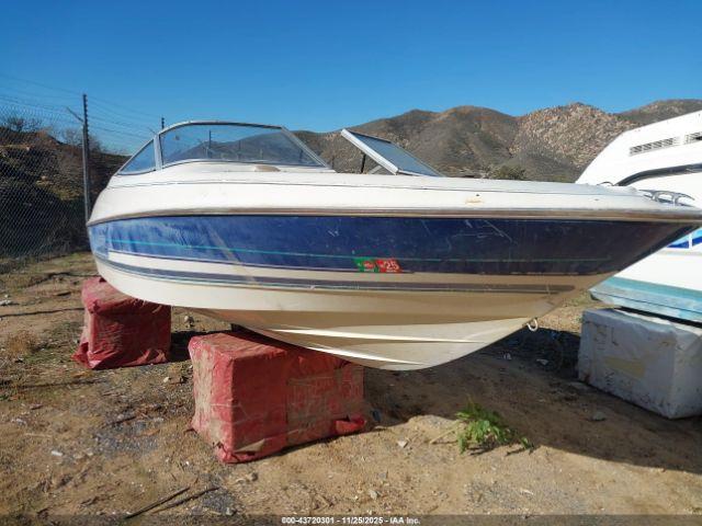  Salvage Bayliner Bayliner Capri 1700