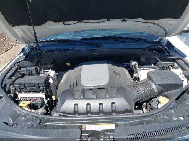 Jeep Grand Cherokee Overland Image 14