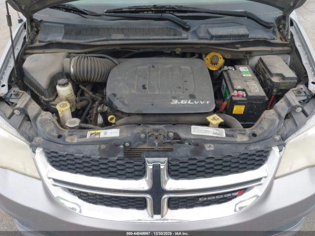 Dodge Grand Caravan Sxt Image 6