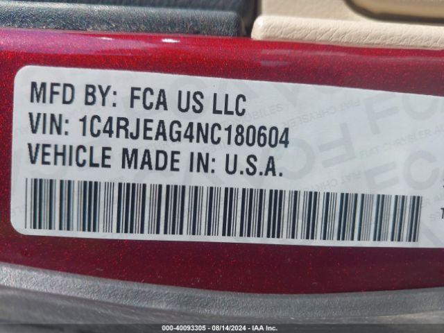 Jeep Grand Cherokee Laredo E 4x2 Image 12