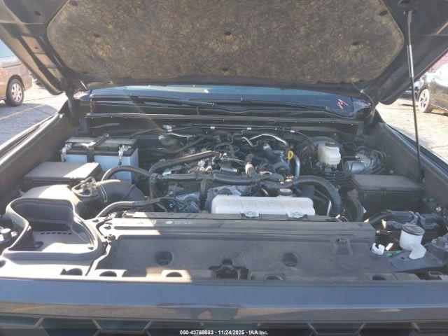 Toyota 4Runner Trd Off Road Premium Image 13