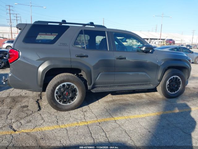Toyota 4Runner Trd Off Road Premium Image 9