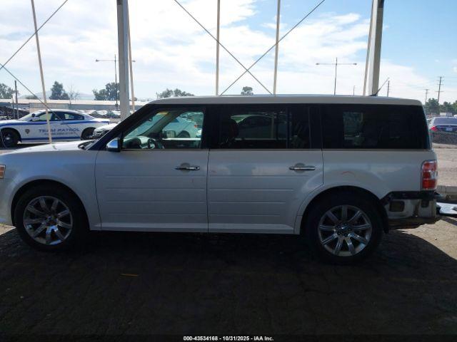 Ford Flex Limited Image 16