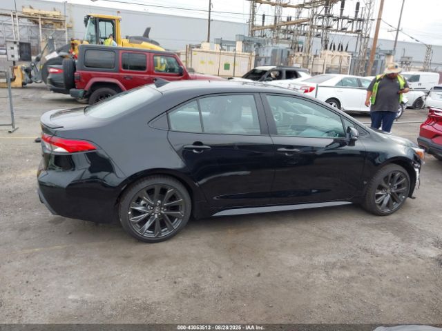 Toyota Corolla Se Image 15