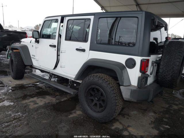 Jeep Wrangler Sport Image 9