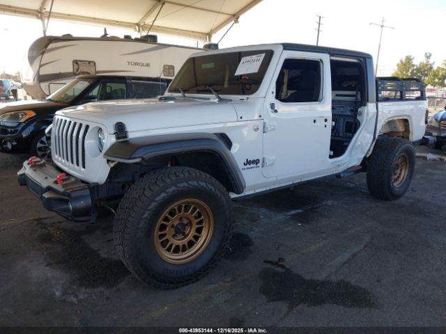 Jeep Gladiator Sport S 4x4 Image 4