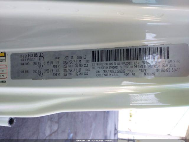 Jeep Gladiator Sport S 4x4 Image 8