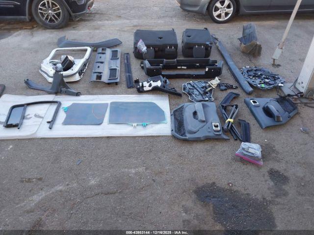 Jeep Gladiator Sport S 4x4 Image 9