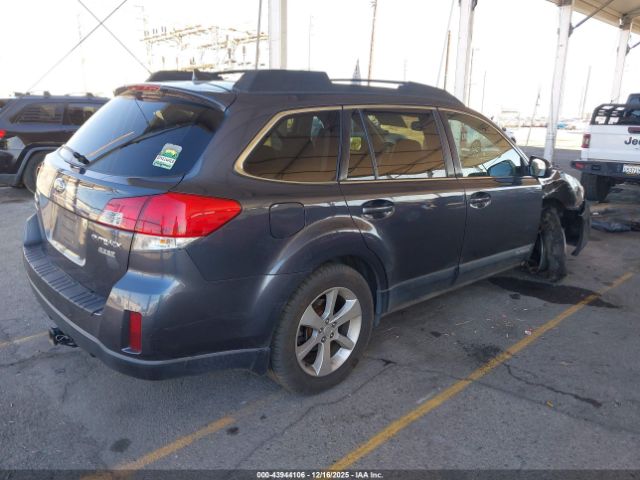 Subaru Outback 2.5i Limited Image 11
