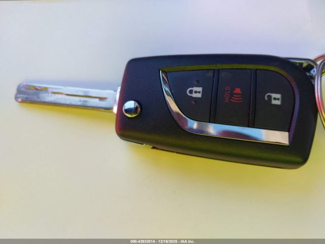 Toyota Corolla Image 11