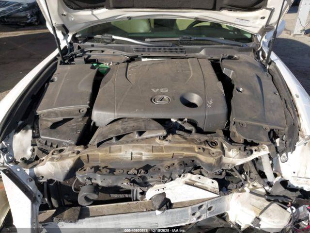 Lexus Is Image 11