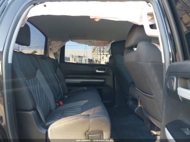 Toyota Tundra Sr5 5.7l V8 Image 15