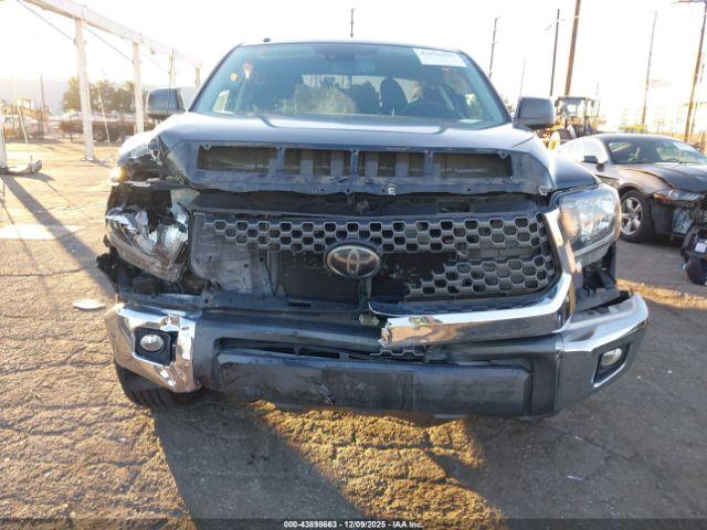 Toyota Tundra Sr5 5.7l V8 Image 5