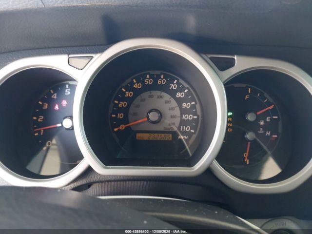 Toyota 4Runner Sr5 V6 Image 10