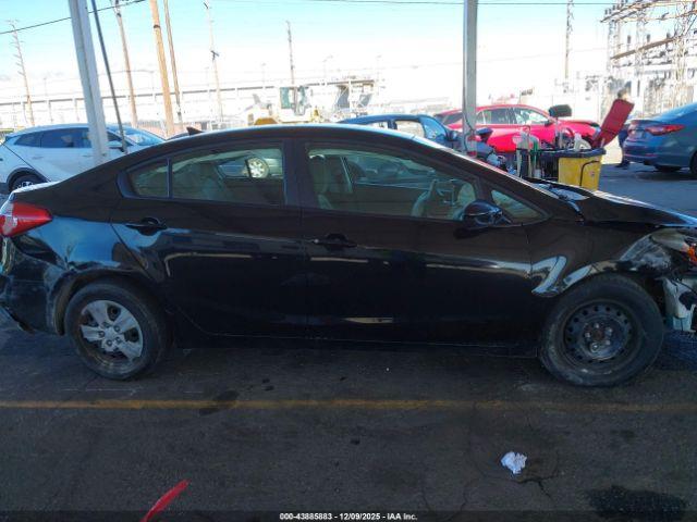 Kia Forte Lx Image 17