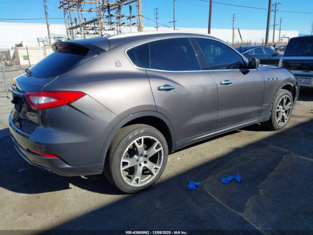 Maserati Levante Granlusso Image 7