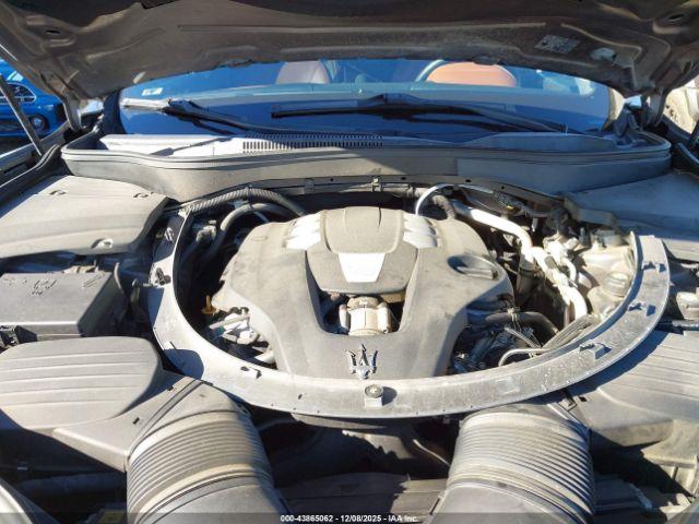 Maserati Levante Granlusso Image 12