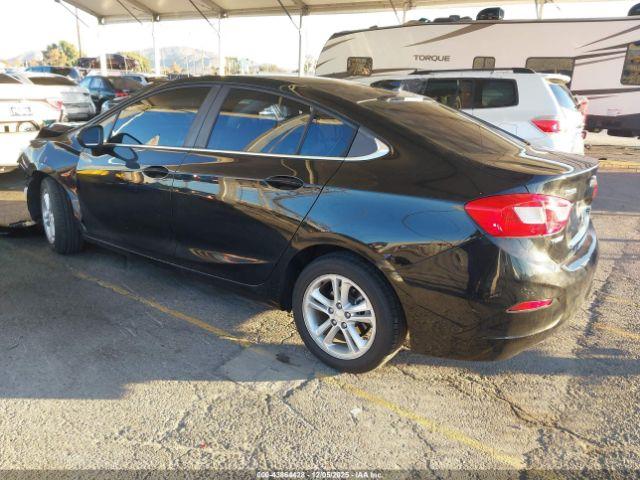 Chevrolet Cruze Lt Auto Image 3