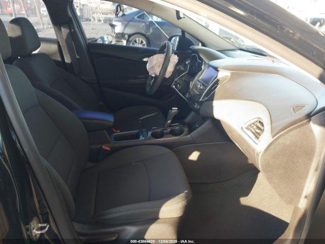 Chevrolet Cruze Lt Auto Image 4