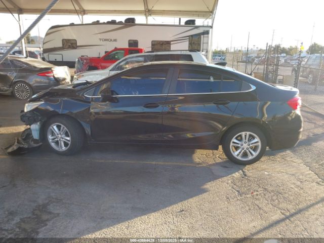 Chevrolet Cruze Lt Auto Image 13